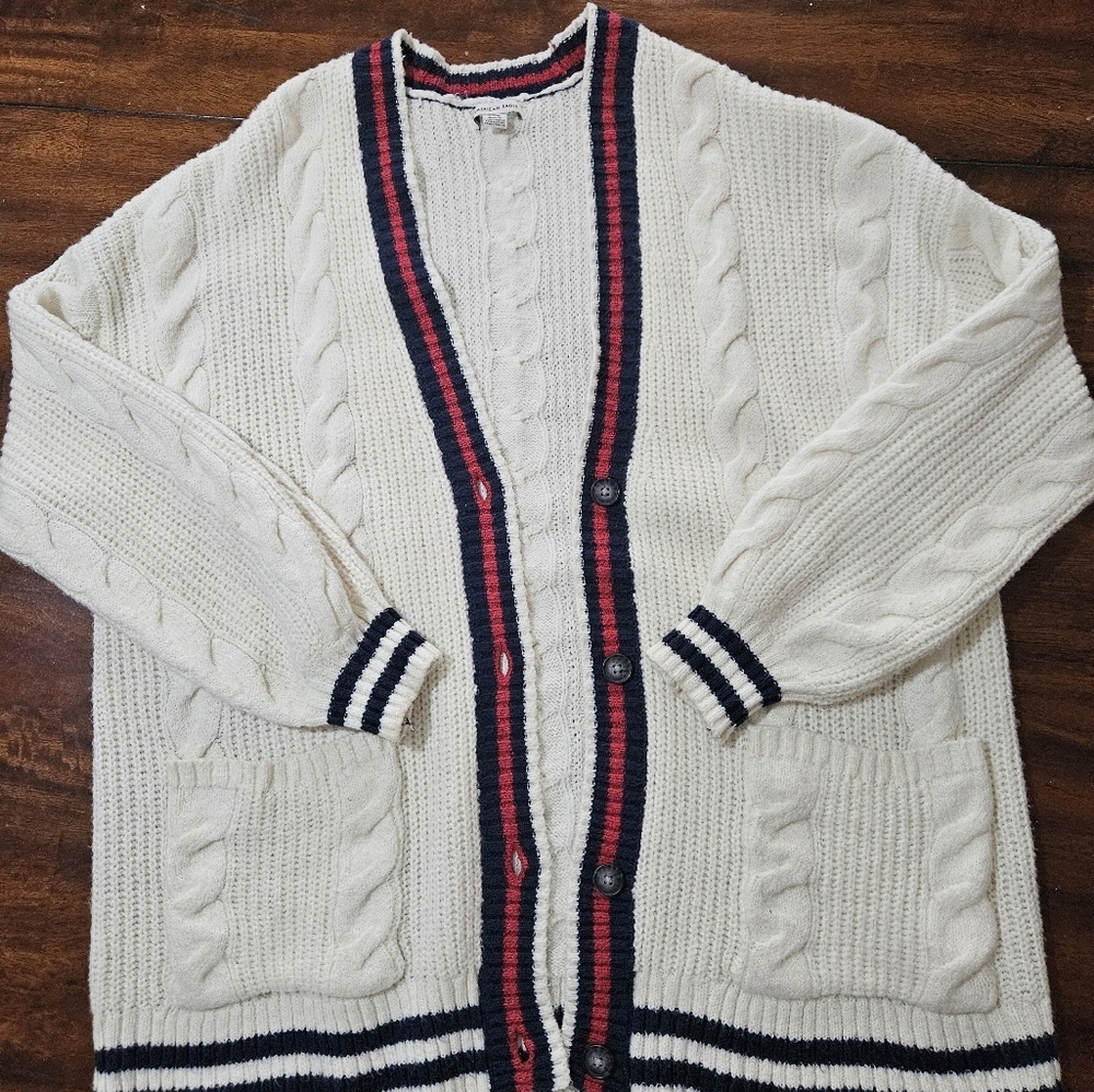 American Eage Cable Knit Oversized Cardigan Medium